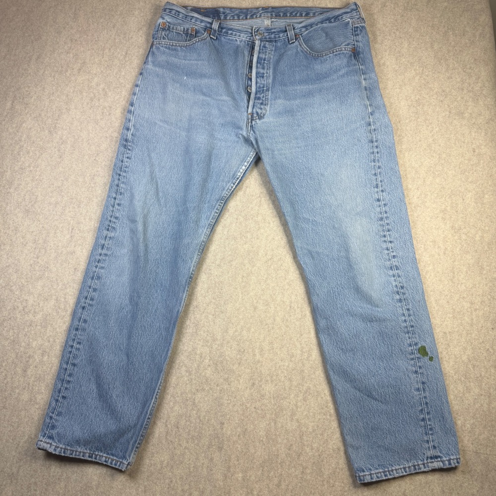 Vintage Levis 501 Jeans Mens 38x30 Made in USA Light Wash Blue Denim Button Fly